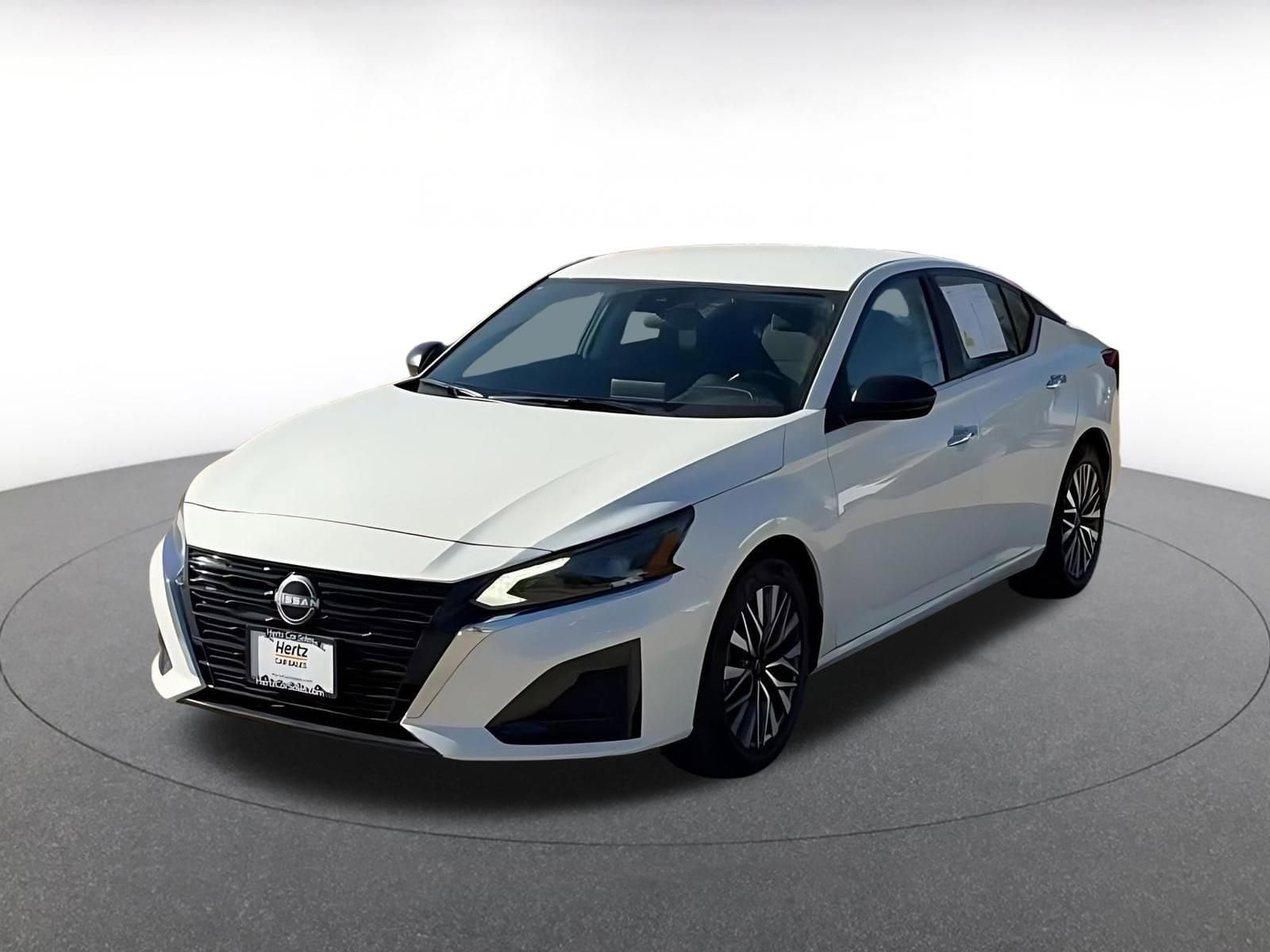 Thumbnail: 2025 Nissan Altima - 7