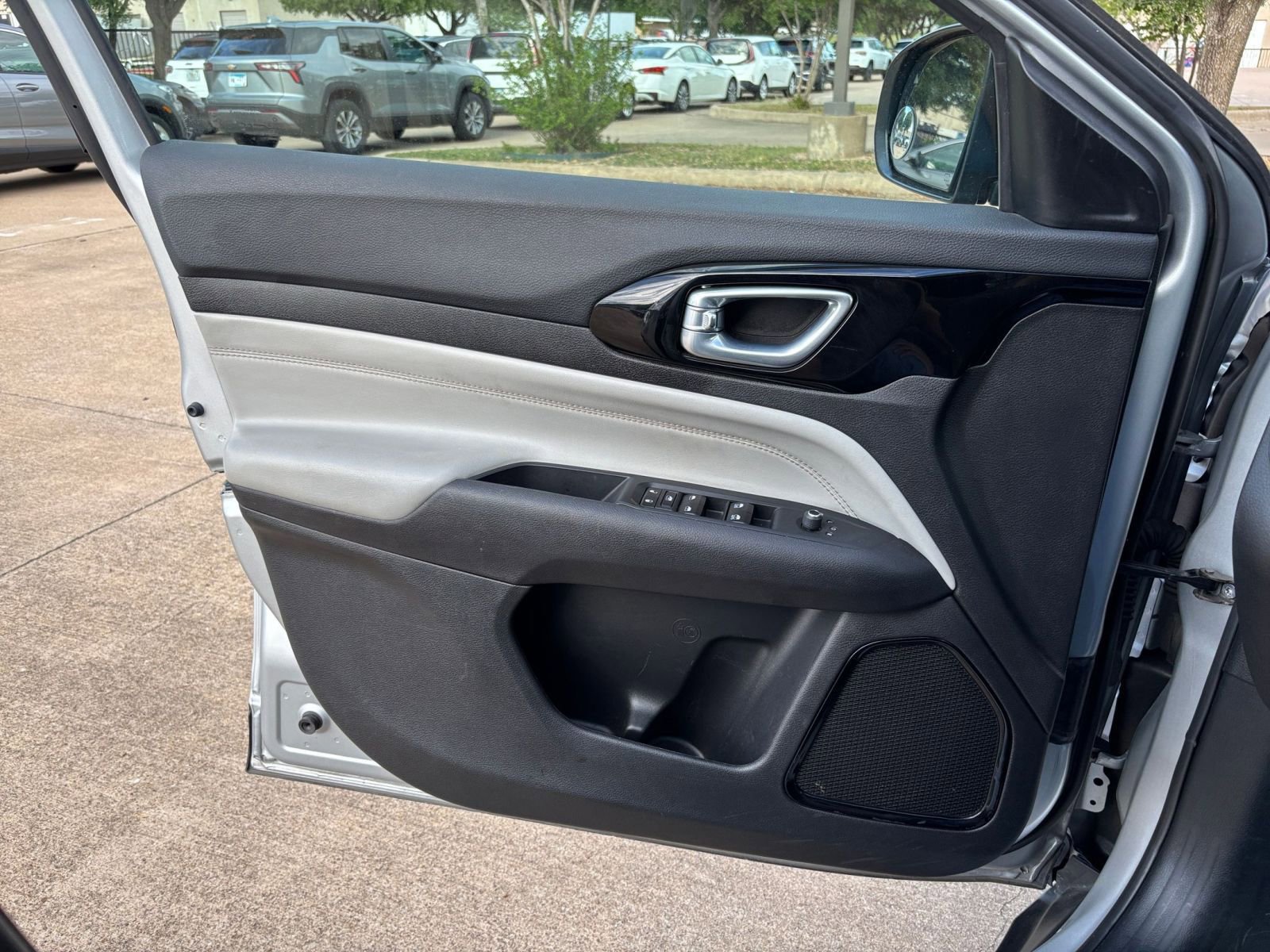 Thumbnail: 2025 Jeep Compass - 18