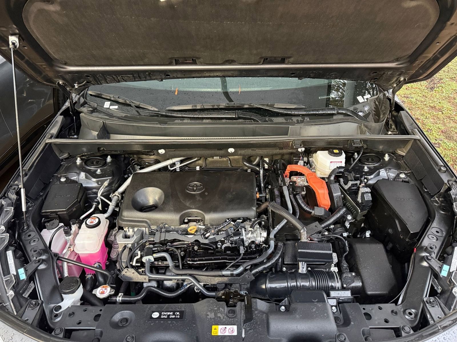 Thumbnail: 2025 Toyota RAV4 - 32