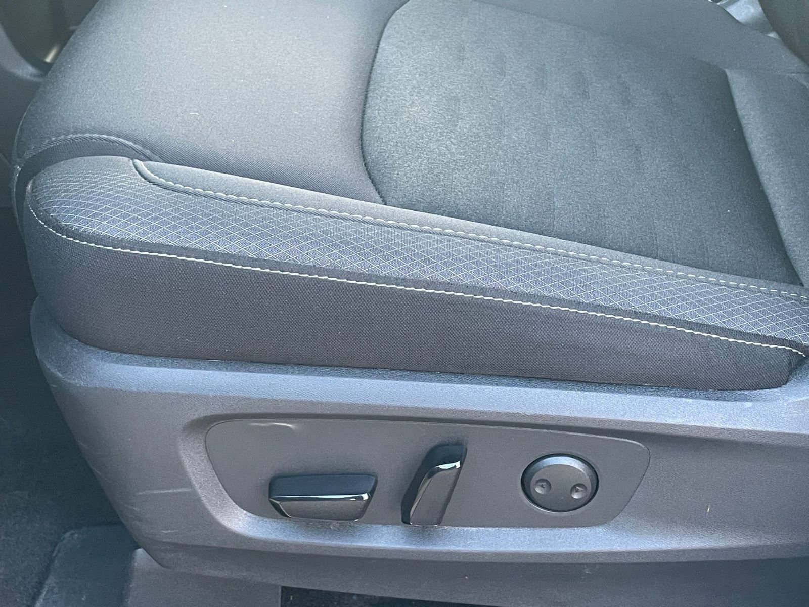 Thumbnail: 2025 Nissan Pathfinder - 22