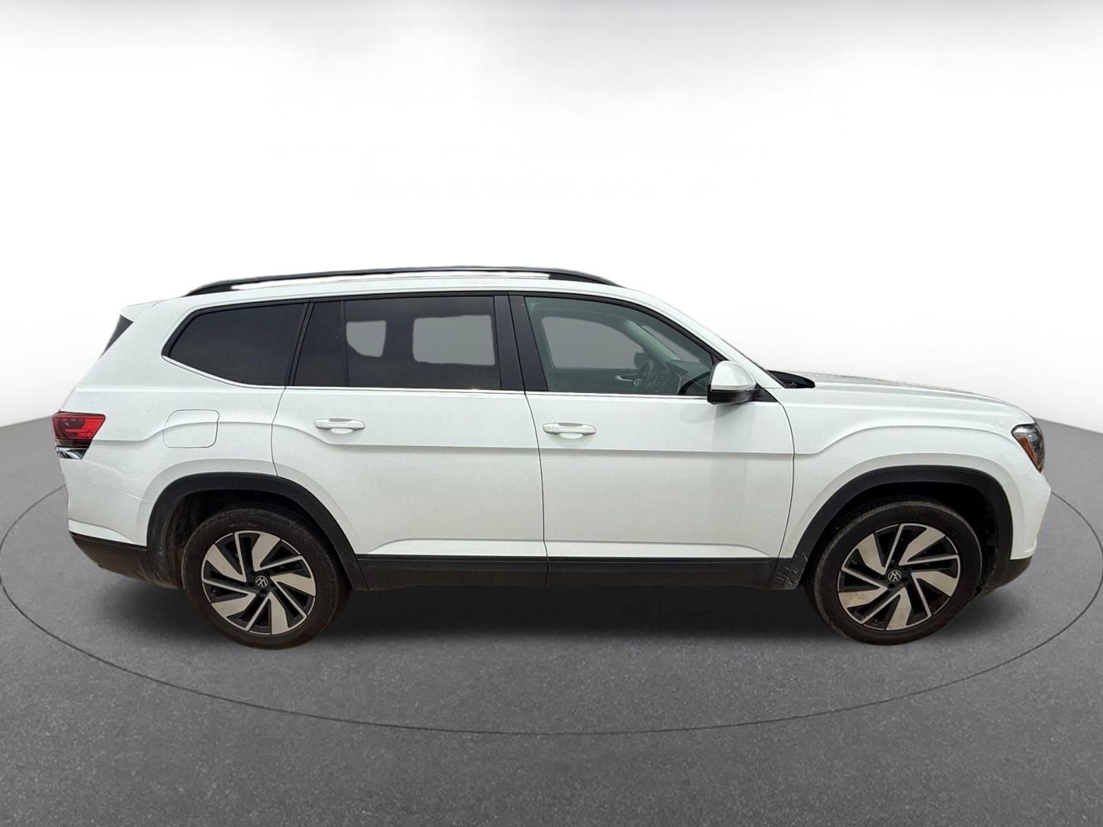 Thumbnail: 2024 Volkswagen Atlas - 5