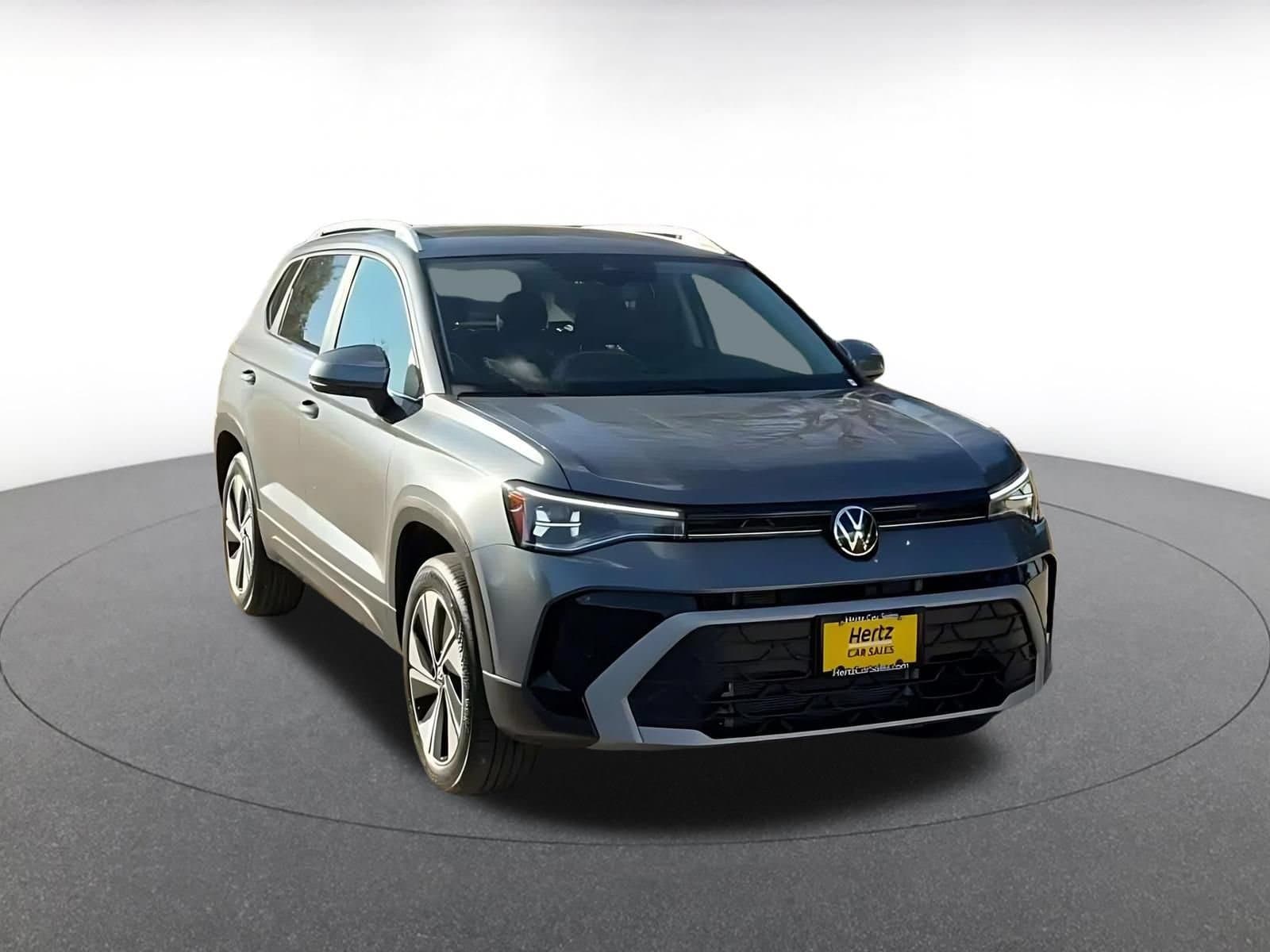 Thumbnail: 2026 Volkswagen Taos - 3