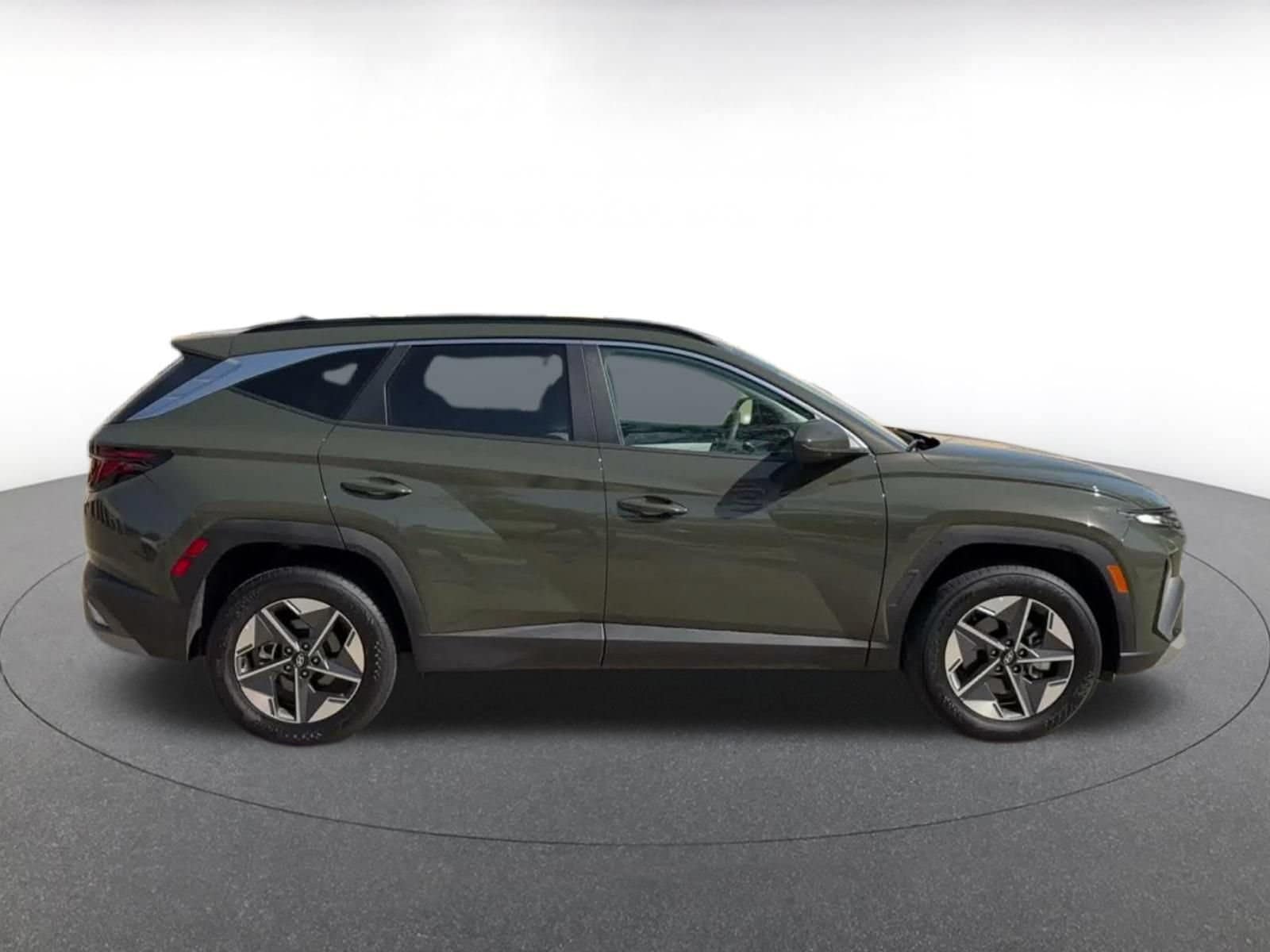 Thumbnail: 2026 Hyundai Tucson - 15