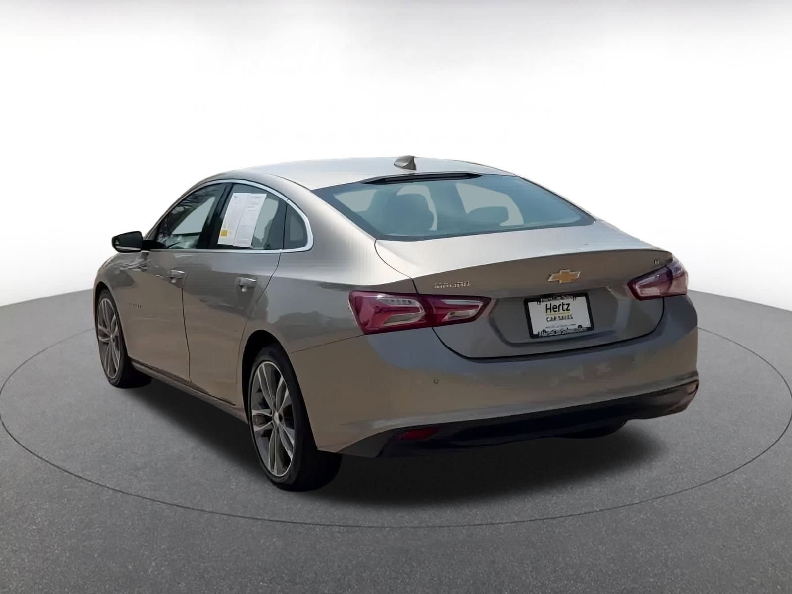 Thumbnail: 2024 Chevrolet Malibu - 11