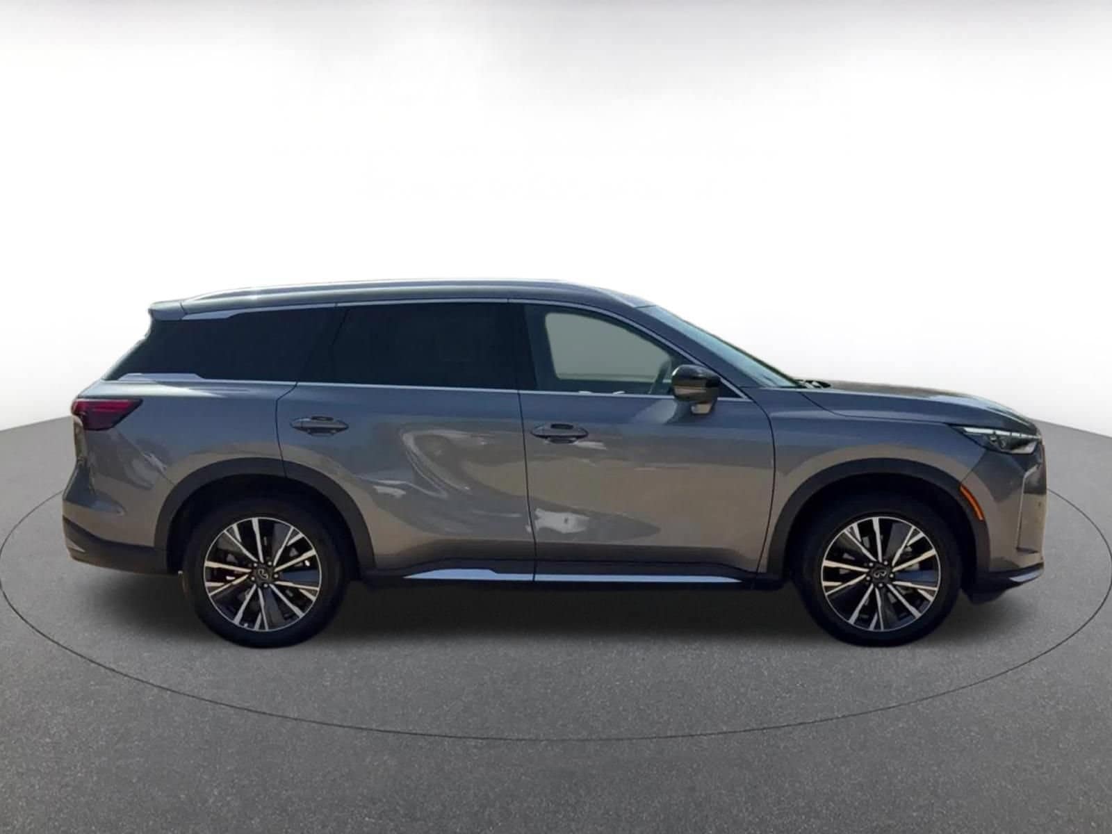 Thumbnail: 2026 INFINITI QX60 - 16