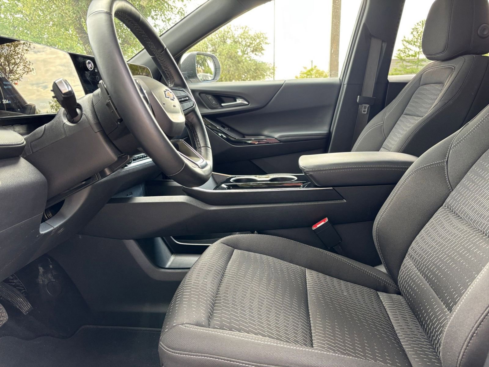 Thumbnail: 2025 Chevrolet Equinox - 28