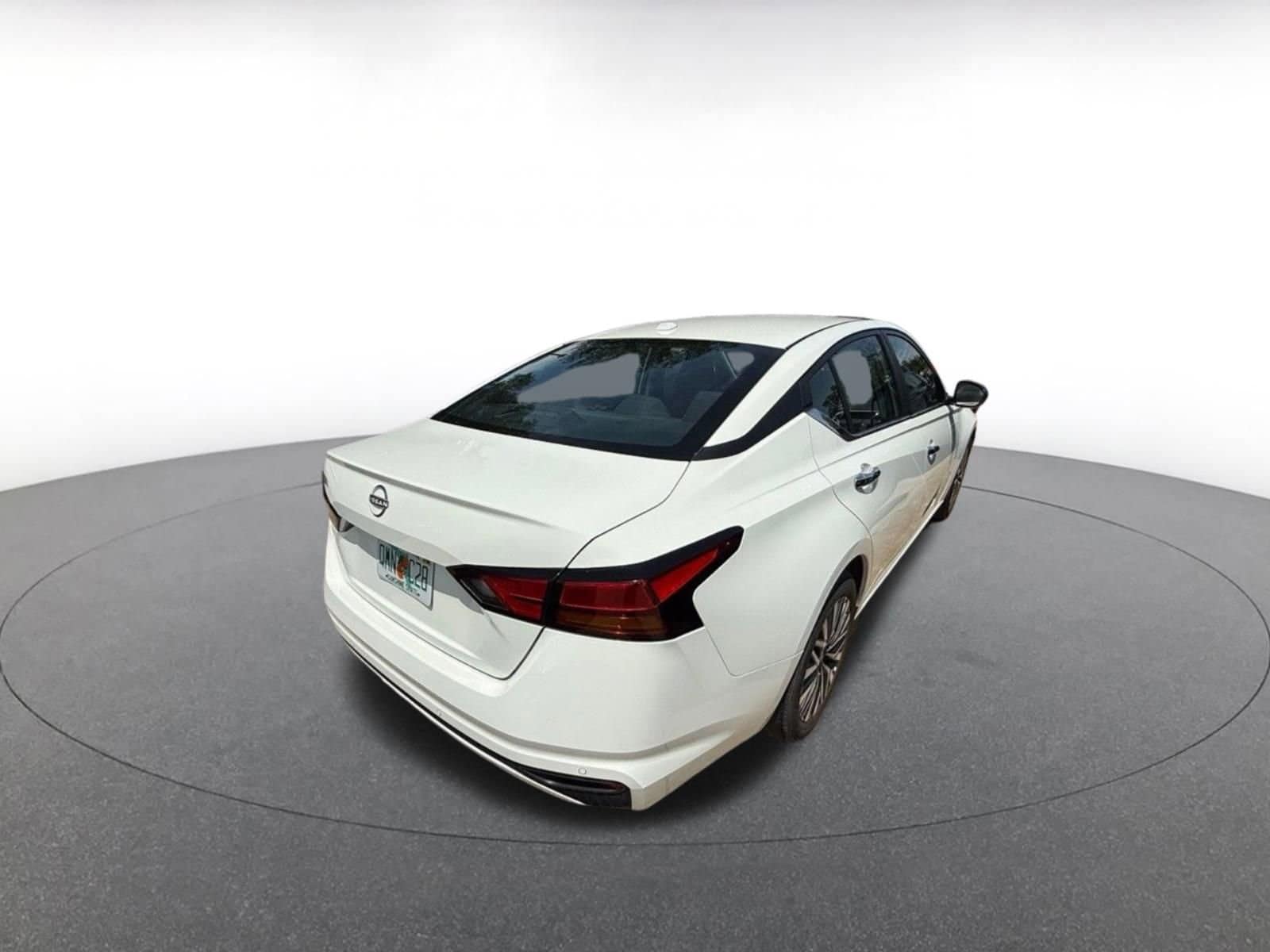 Thumbnail: 2025 Nissan Altima - 5