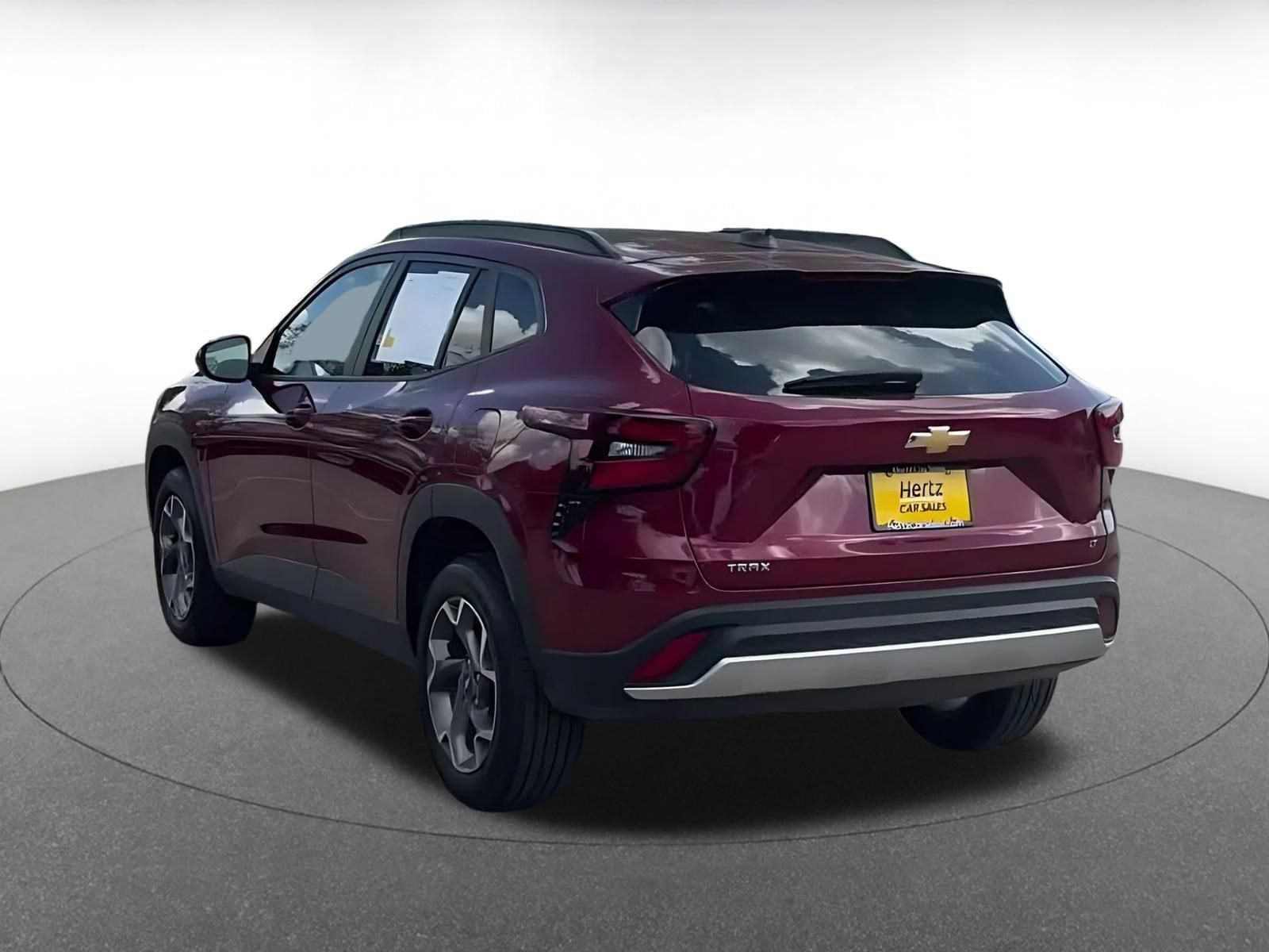 Thumbnail: 2025 Chevrolet Trax - 10