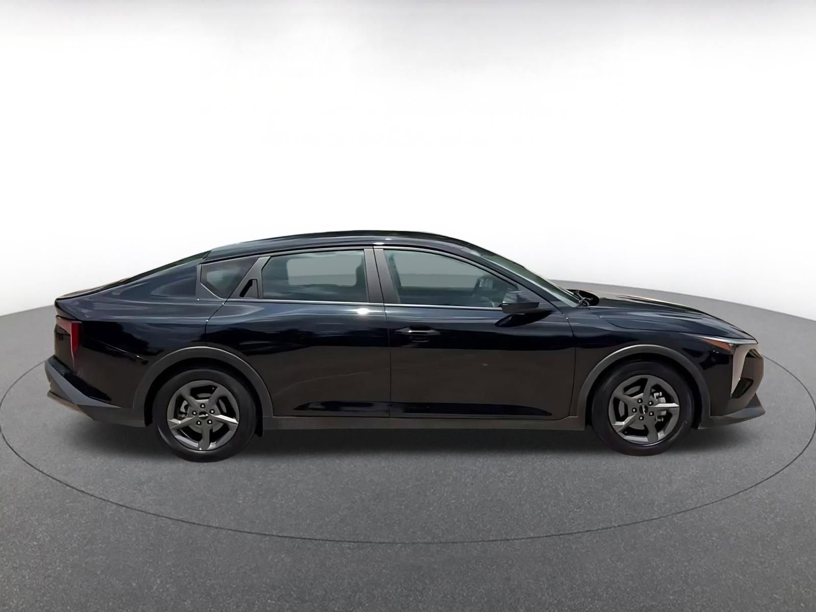 Thumbnail: 2025 Kia K4 - 15