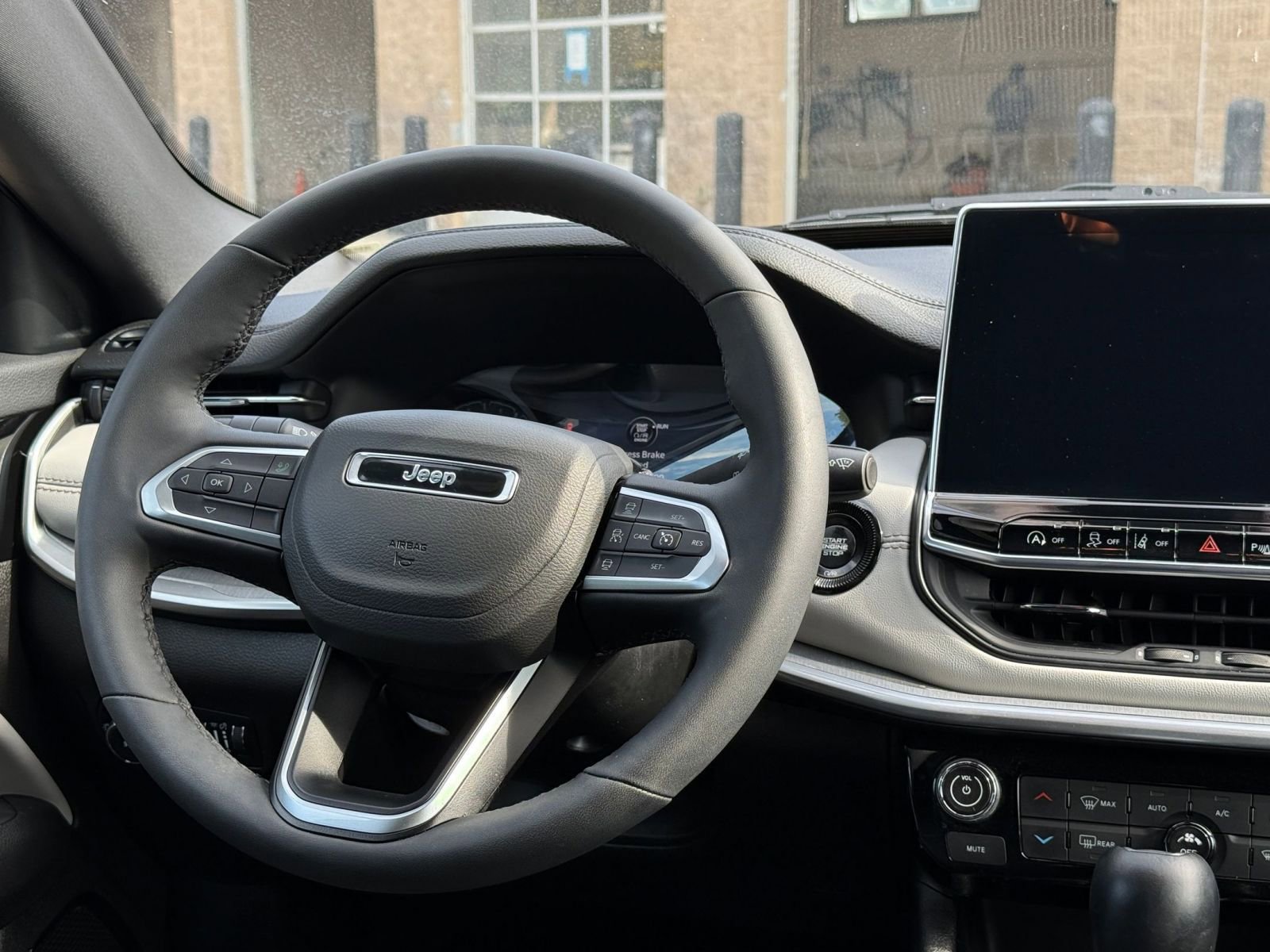 Thumbnail: 2025 Jeep Compass - 34