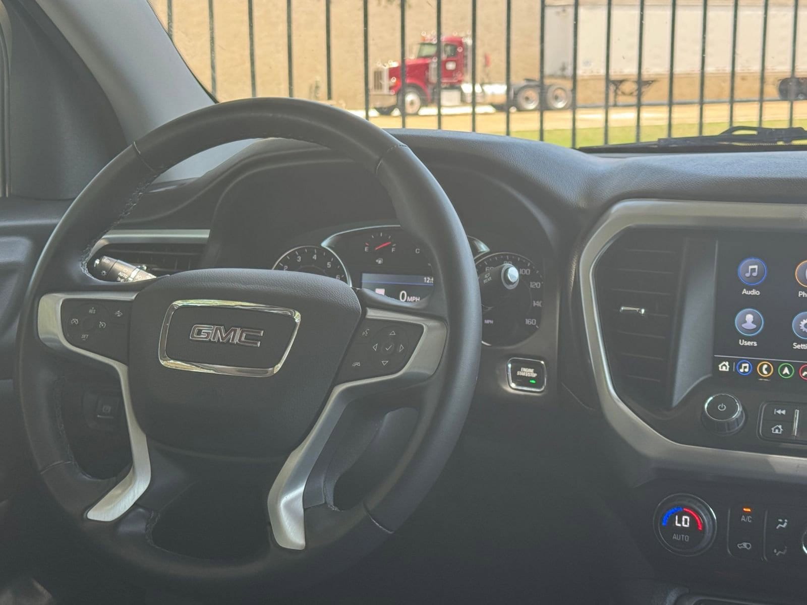 Thumbnail: 2023 GMC Acadia - 34