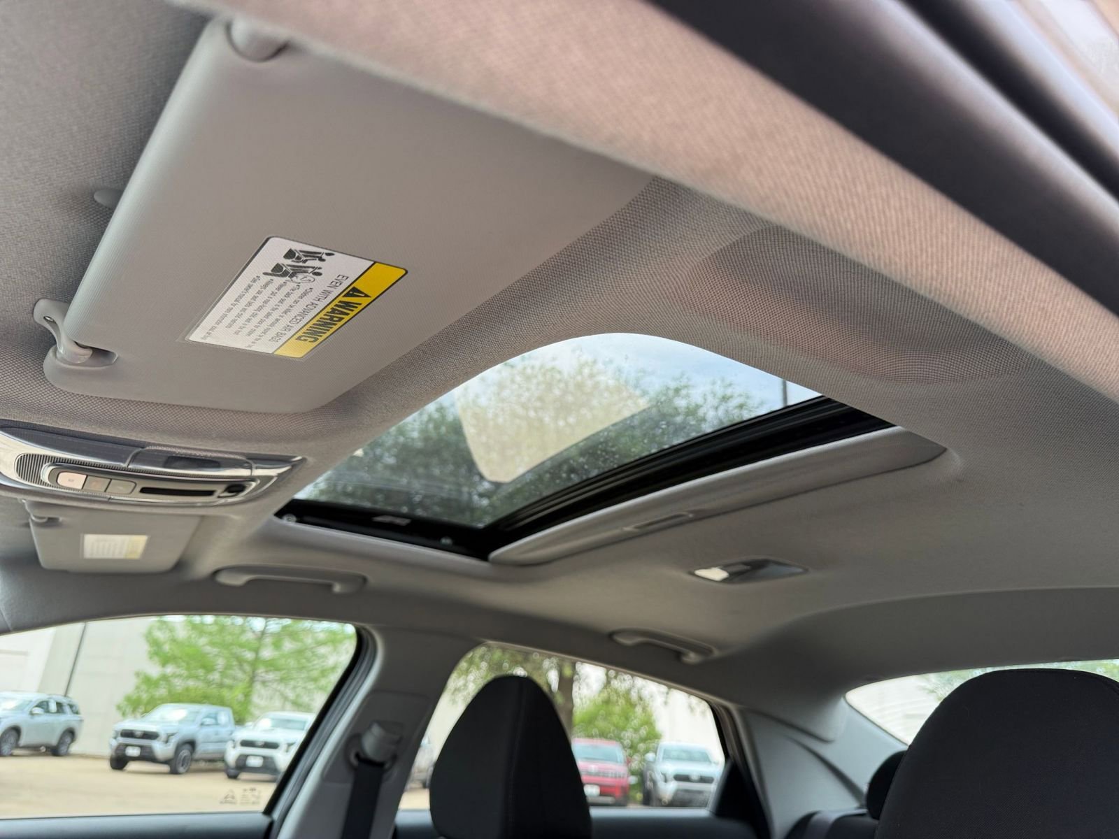 Thumbnail: 2025 Hyundai Elantra - 30