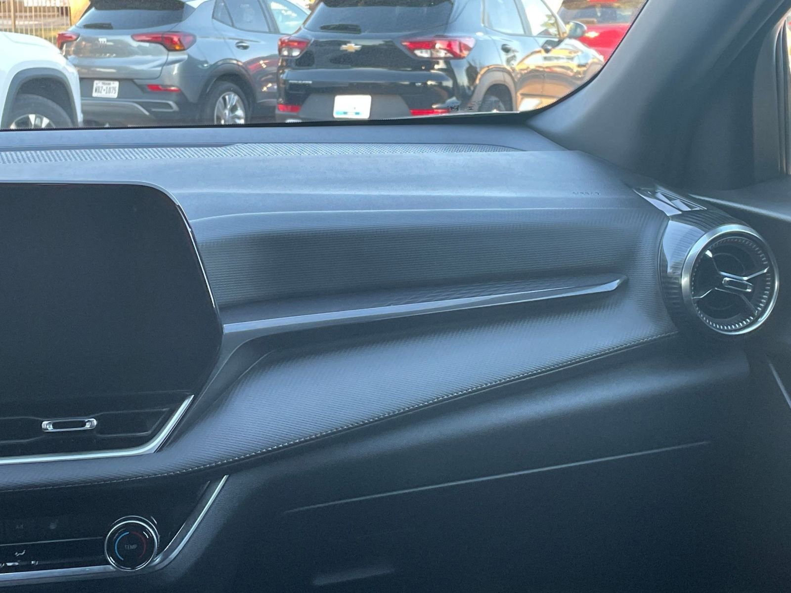 Thumbnail: 2025 Chevrolet Equinox - 35