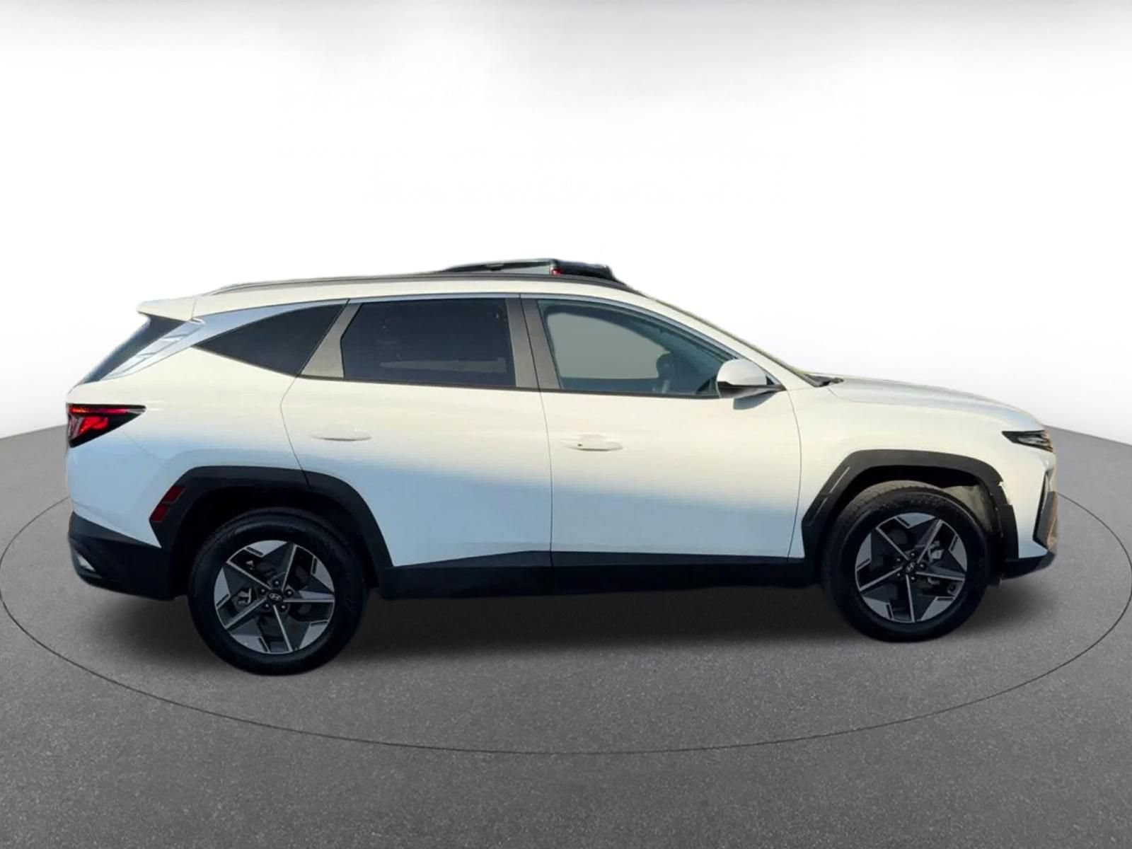 Thumbnail: 2026 Hyundai Tucson - 13