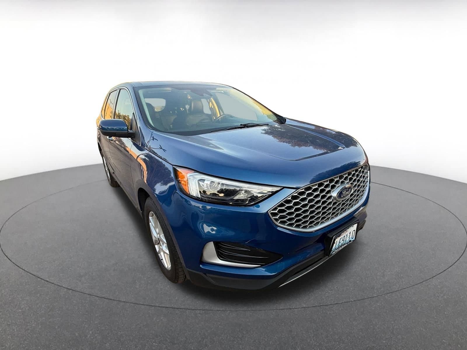 Thumbnail: 2022 Ford Edge - 2