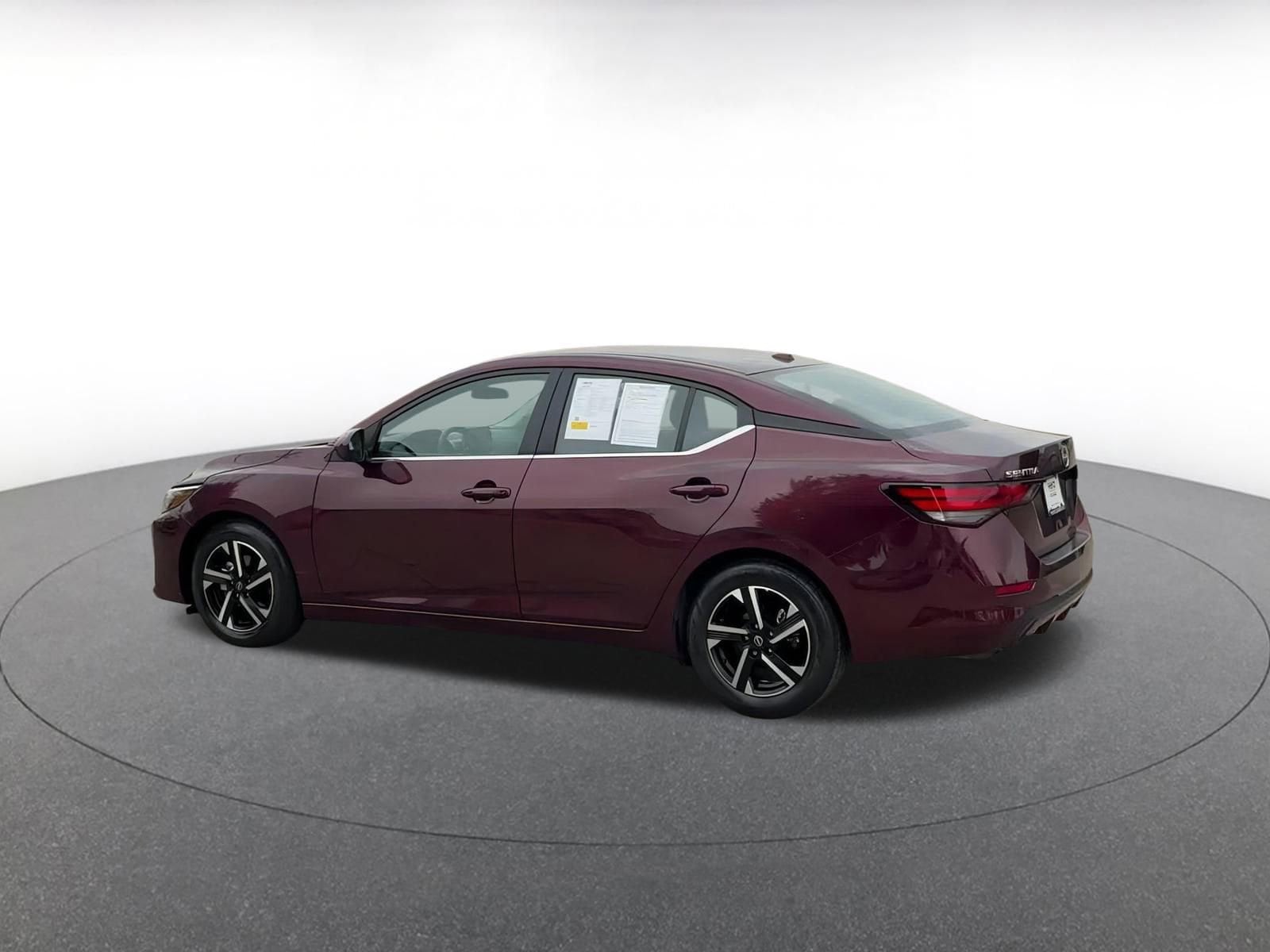 Thumbnail: 2024 Nissan Sentra - 10