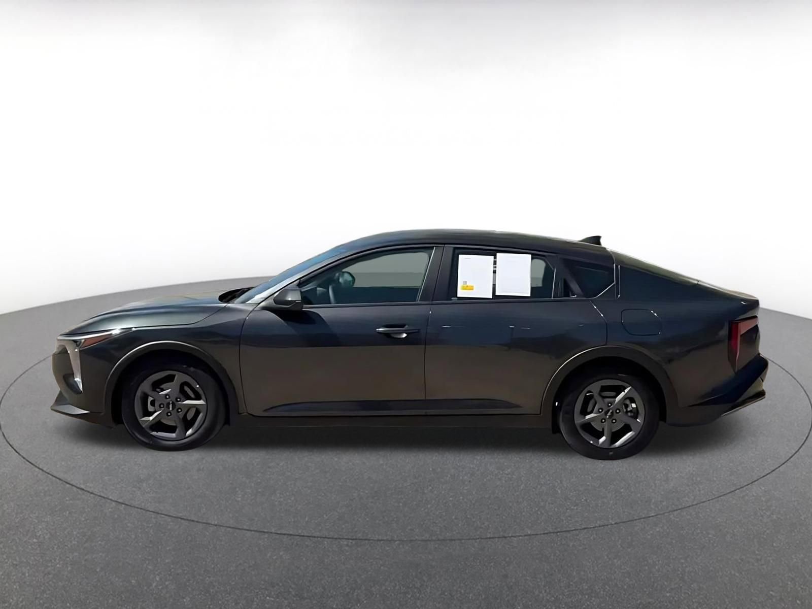 Thumbnail: 2025 Kia K4 - 10