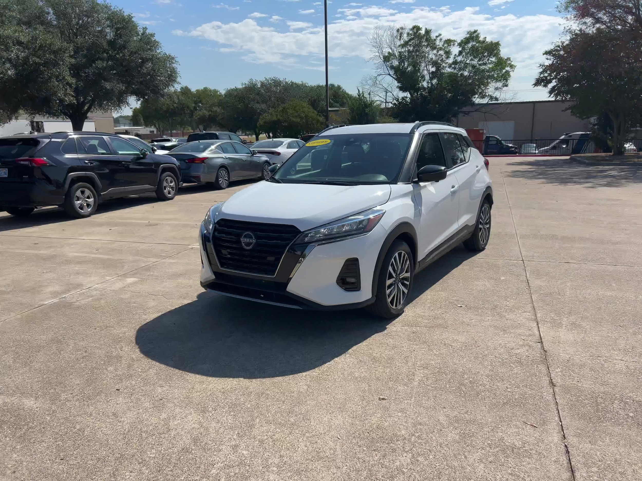 2024 Nissan Kicks SR 6