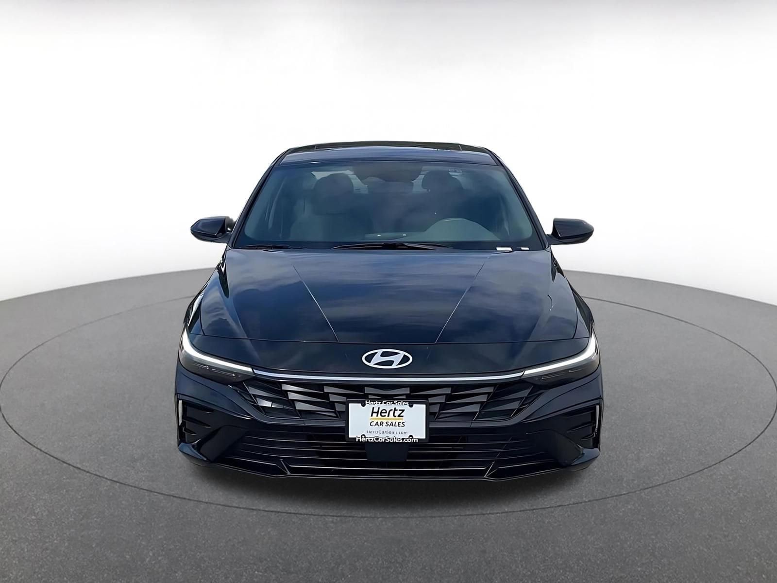 Thumbnail: 2025 Hyundai Elantra - 3