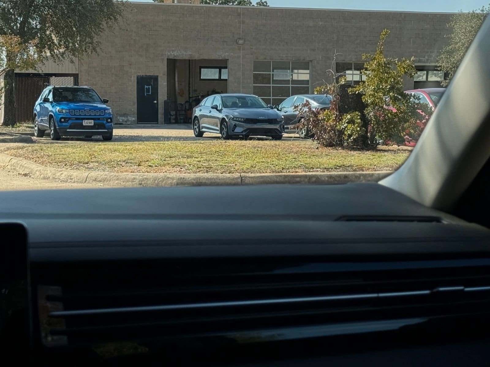 Thumbnail: 2025 Volkswagen Jetta - 35