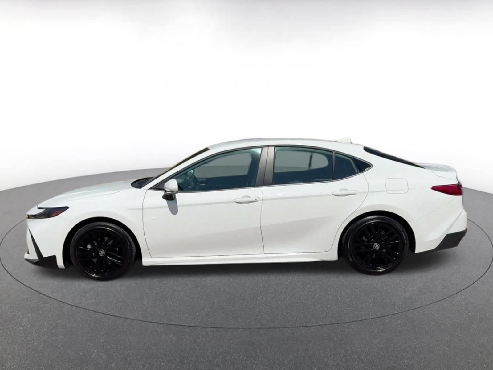 Thumbnail: 2026 Toyota Camry - 8