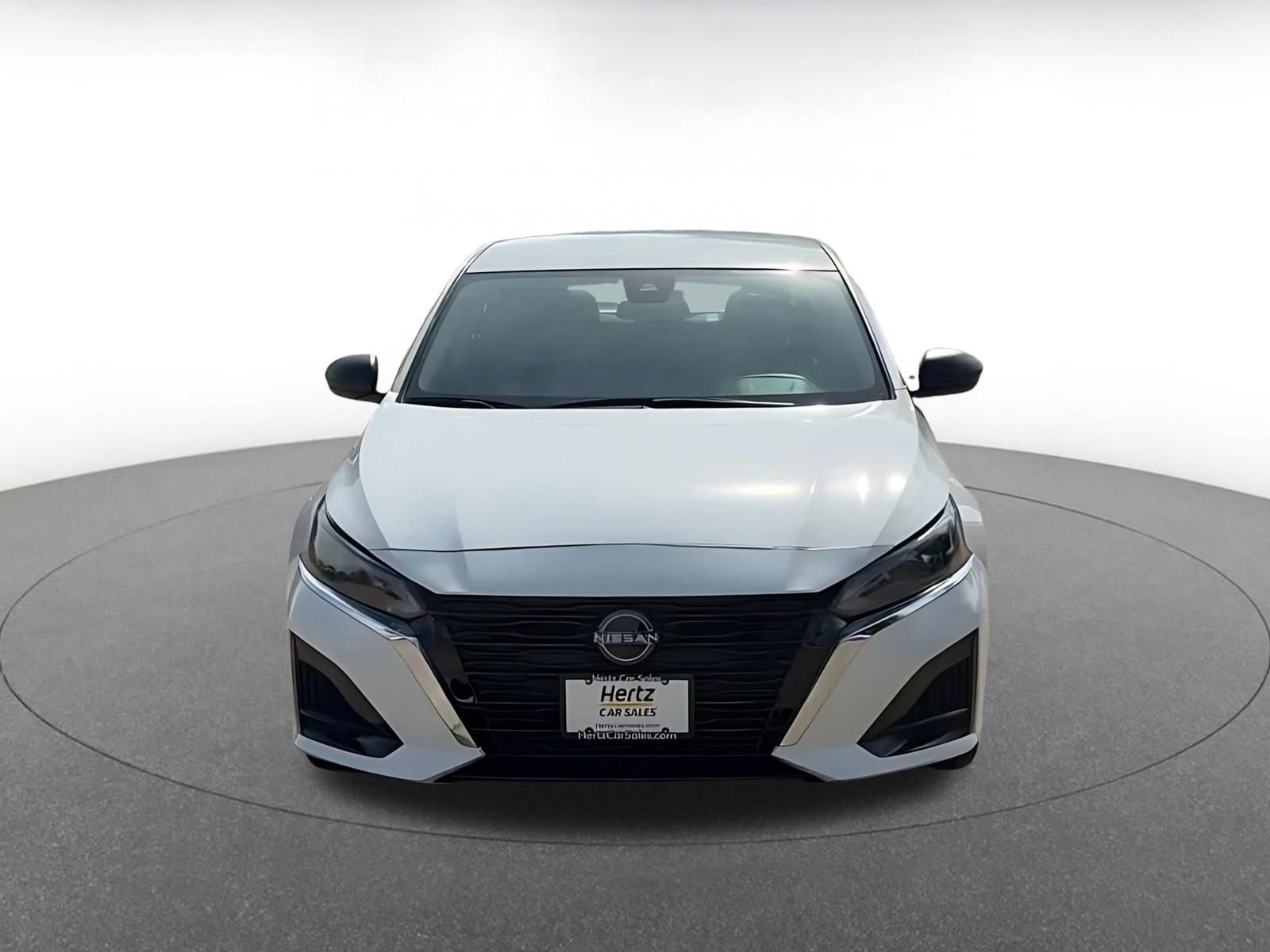 Thumbnail: 2025 Nissan Altima - 4