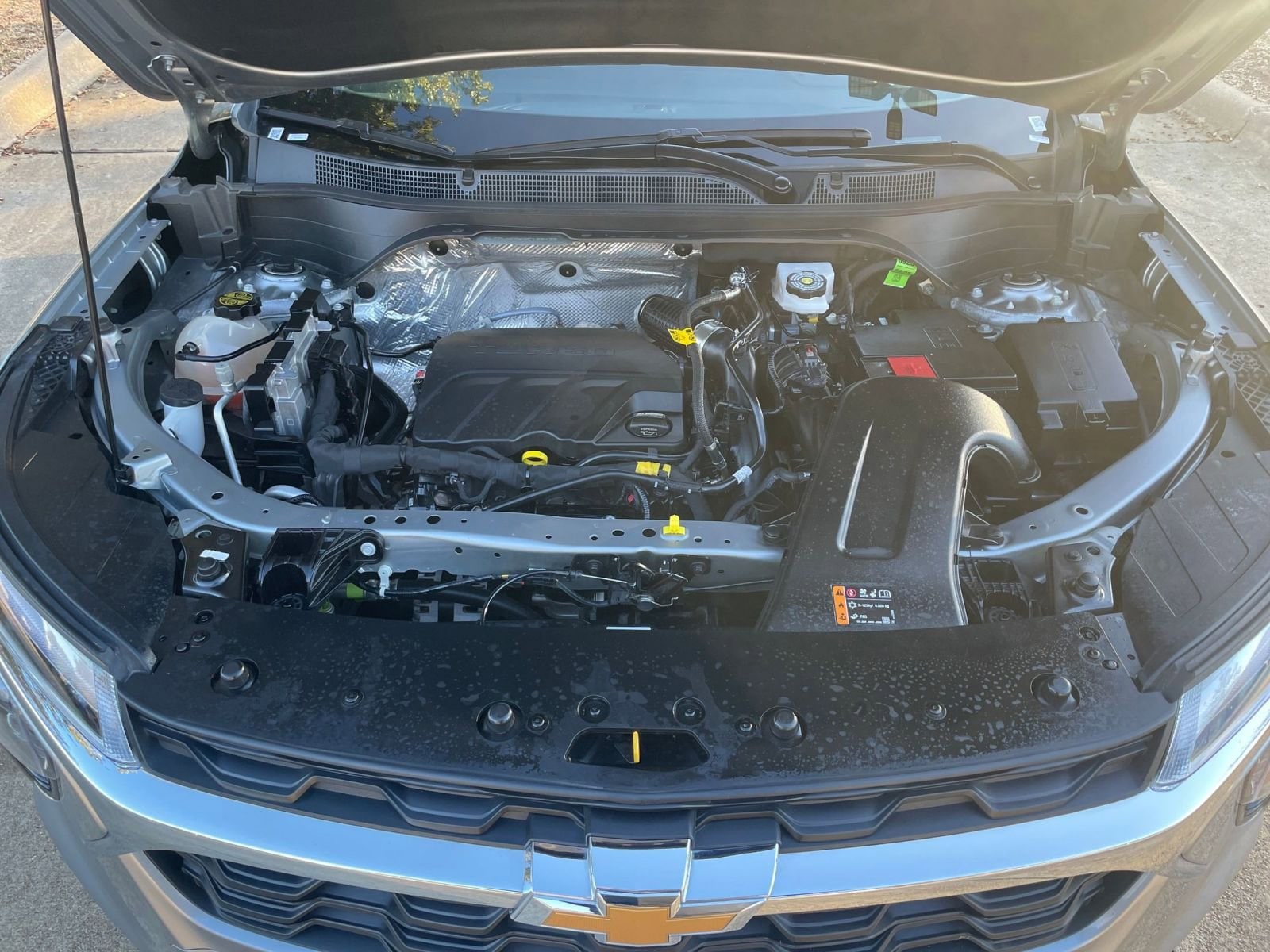 Thumbnail: 2025 Chevrolet Trax - 32