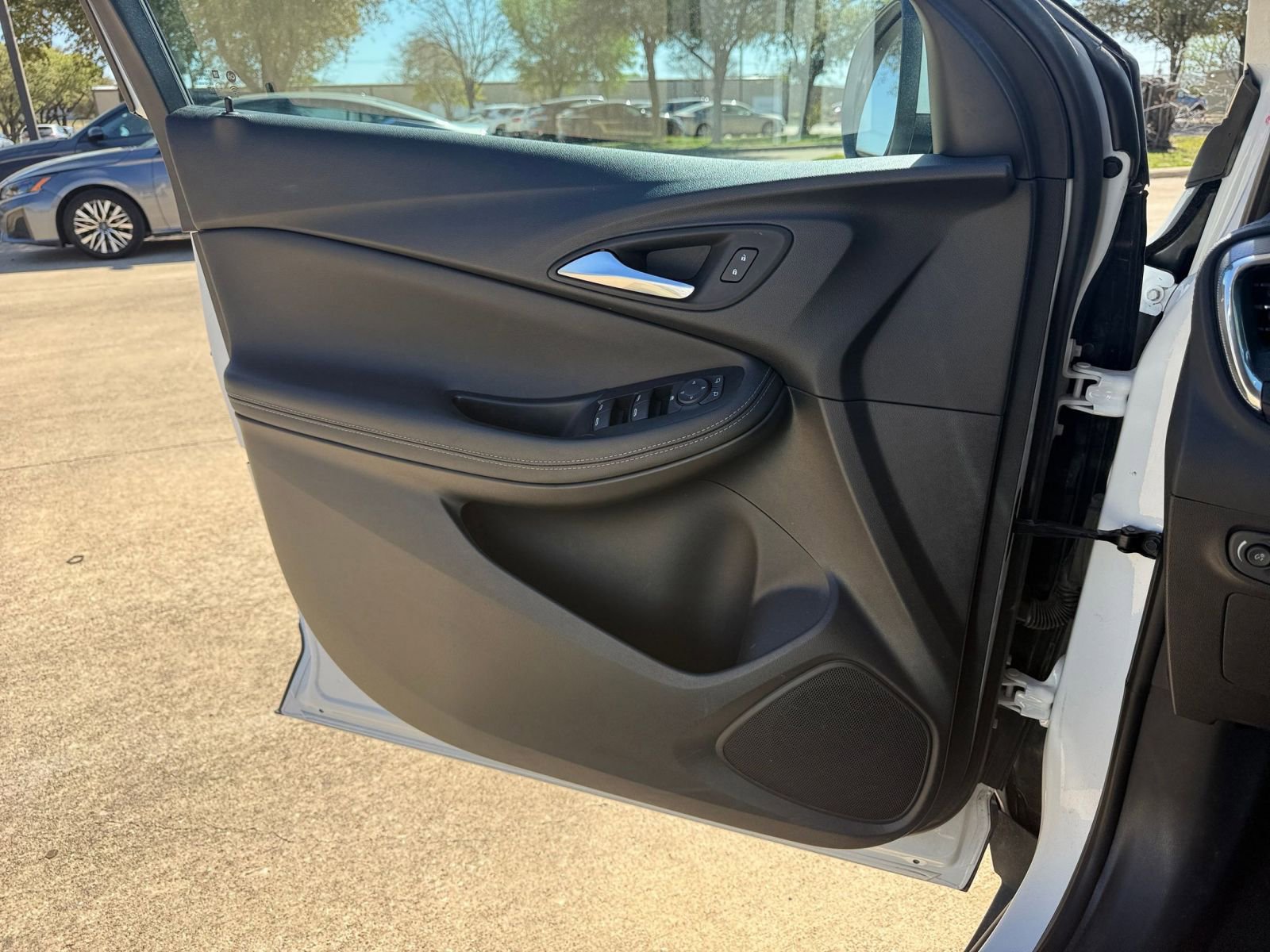 Thumbnail: 2025 Buick Encore GX - 18