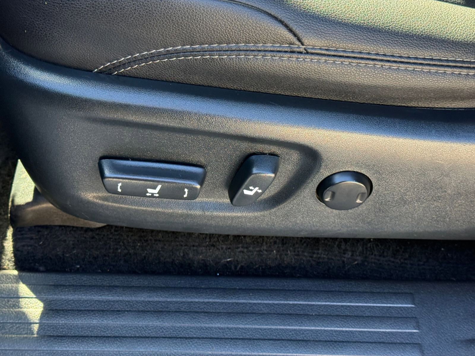 Thumbnail: 2024 Toyota 4Runner - 23