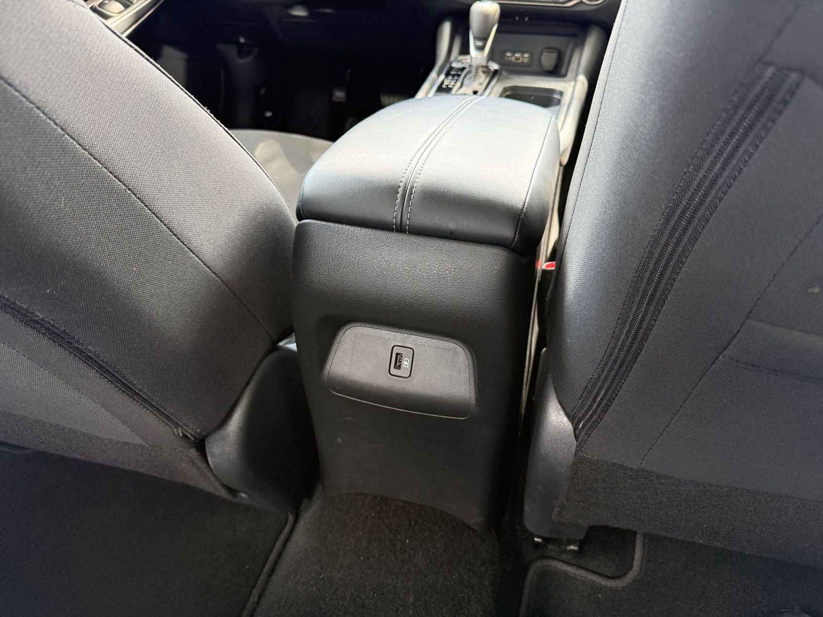 Thumbnail: 2025 Nissan Sentra - 23