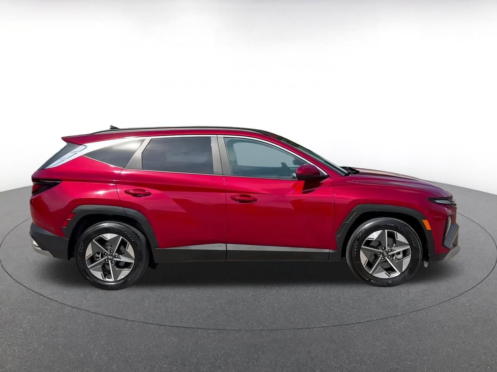Thumbnail: 2025 Hyundai Tucson - 16