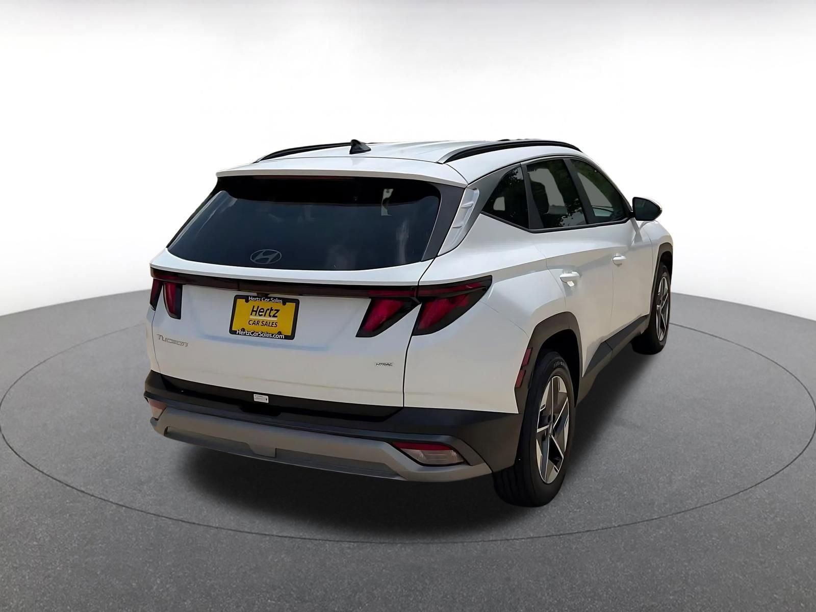 Thumbnail: 2025 Hyundai Tucson - 15