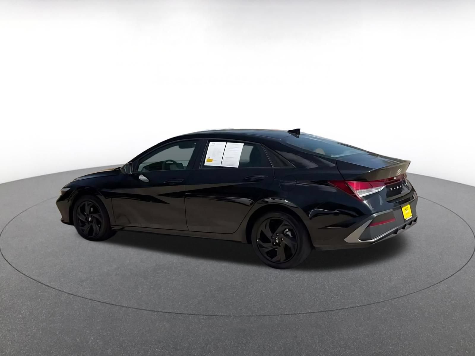 Thumbnail: 2026 Hyundai Elantra - 9