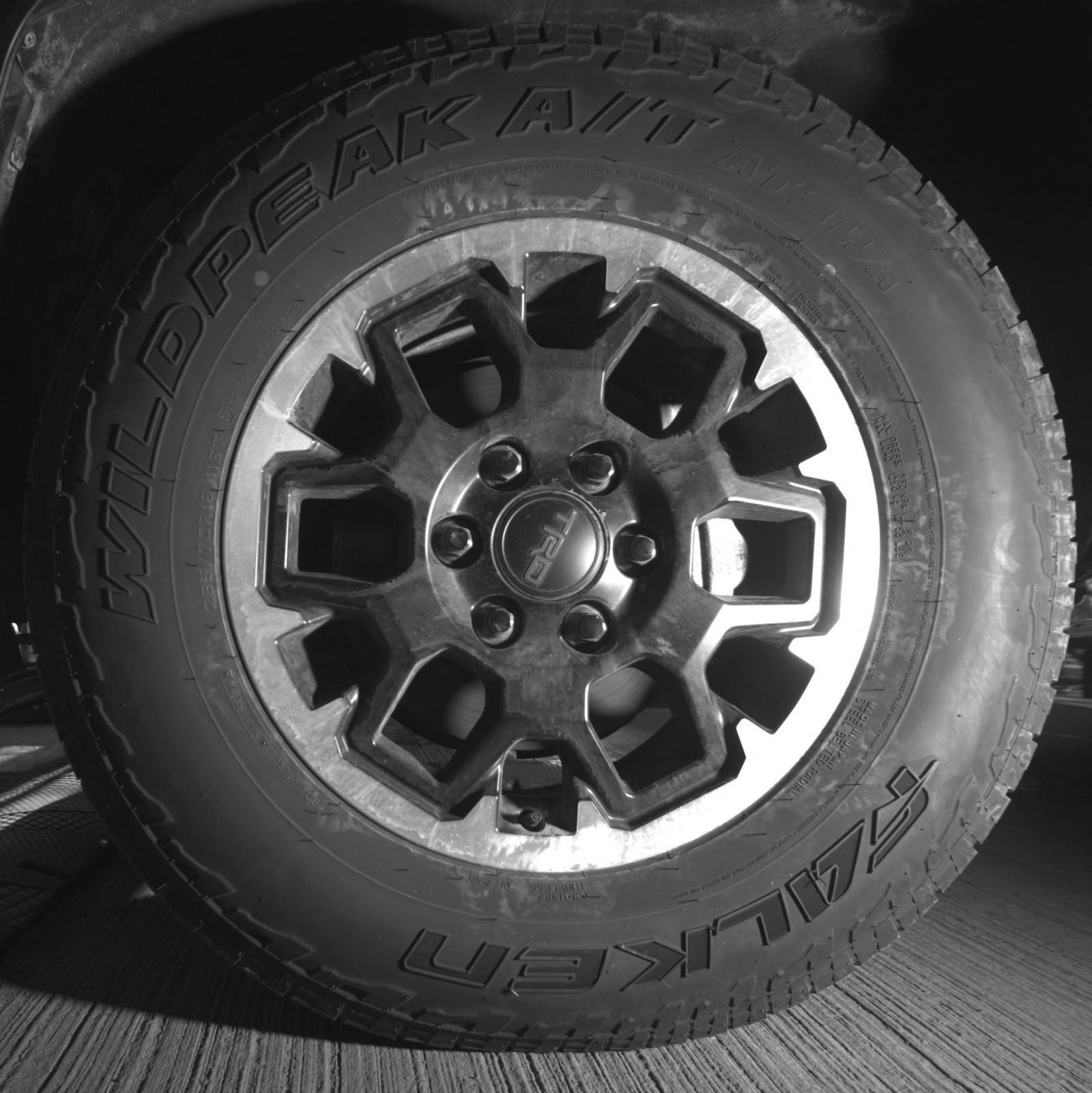 Thumbnail: 2025 Toyota 4Runner - 9