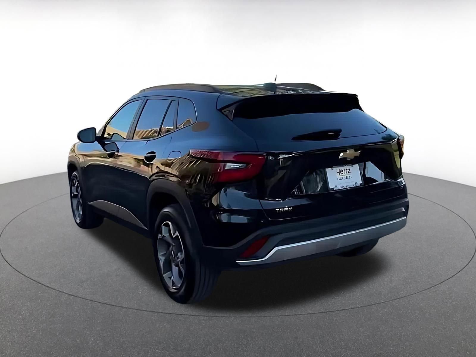 Thumbnail: 2025 Chevrolet Trax - 11