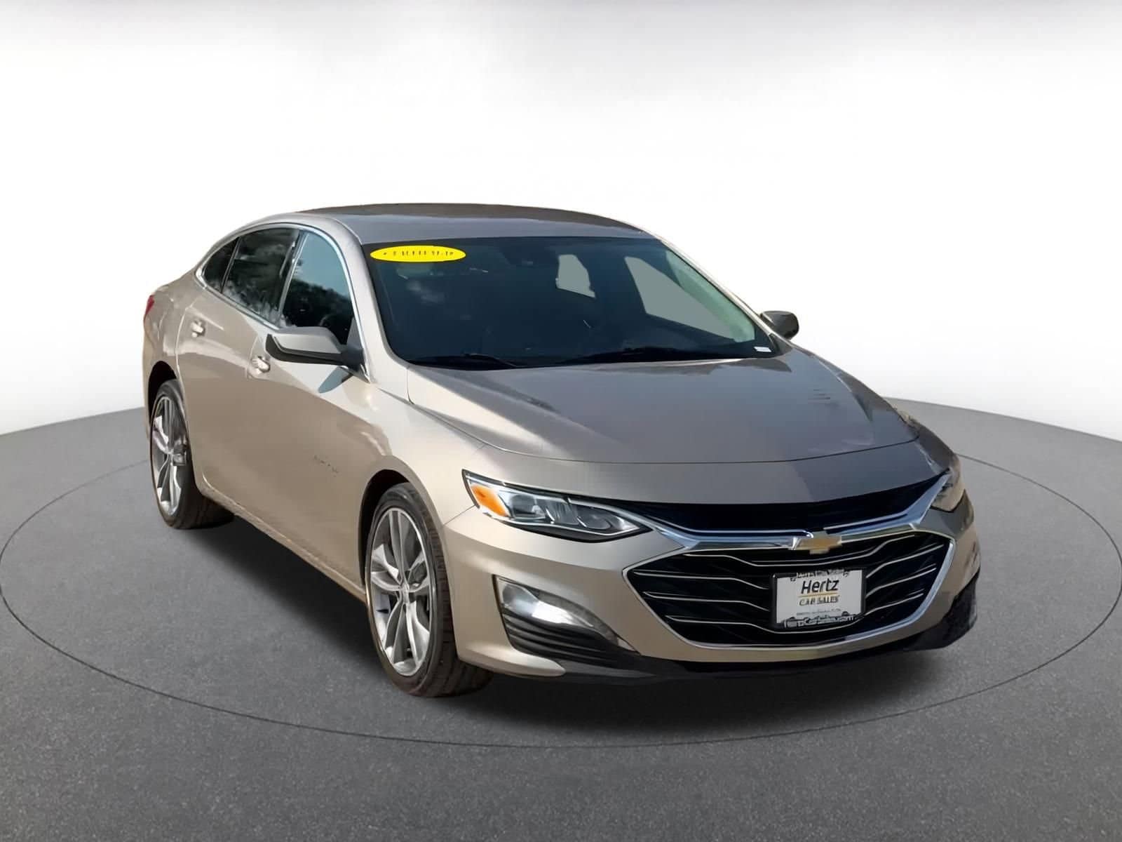 Thumbnail: 2024 Chevrolet Malibu - 3