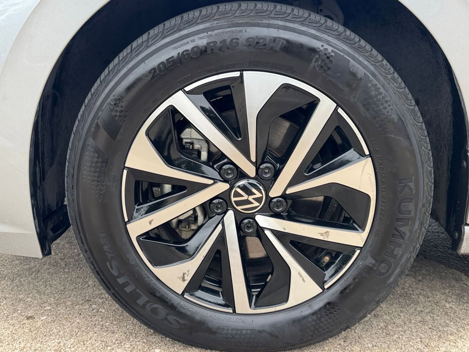 Thumbnail: 2024 Volkswagen Jetta - 30