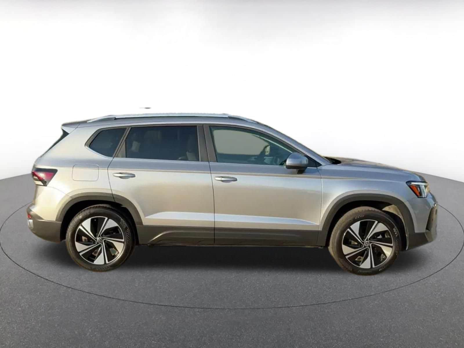 Thumbnail: 2026 Volkswagen Taos - 15