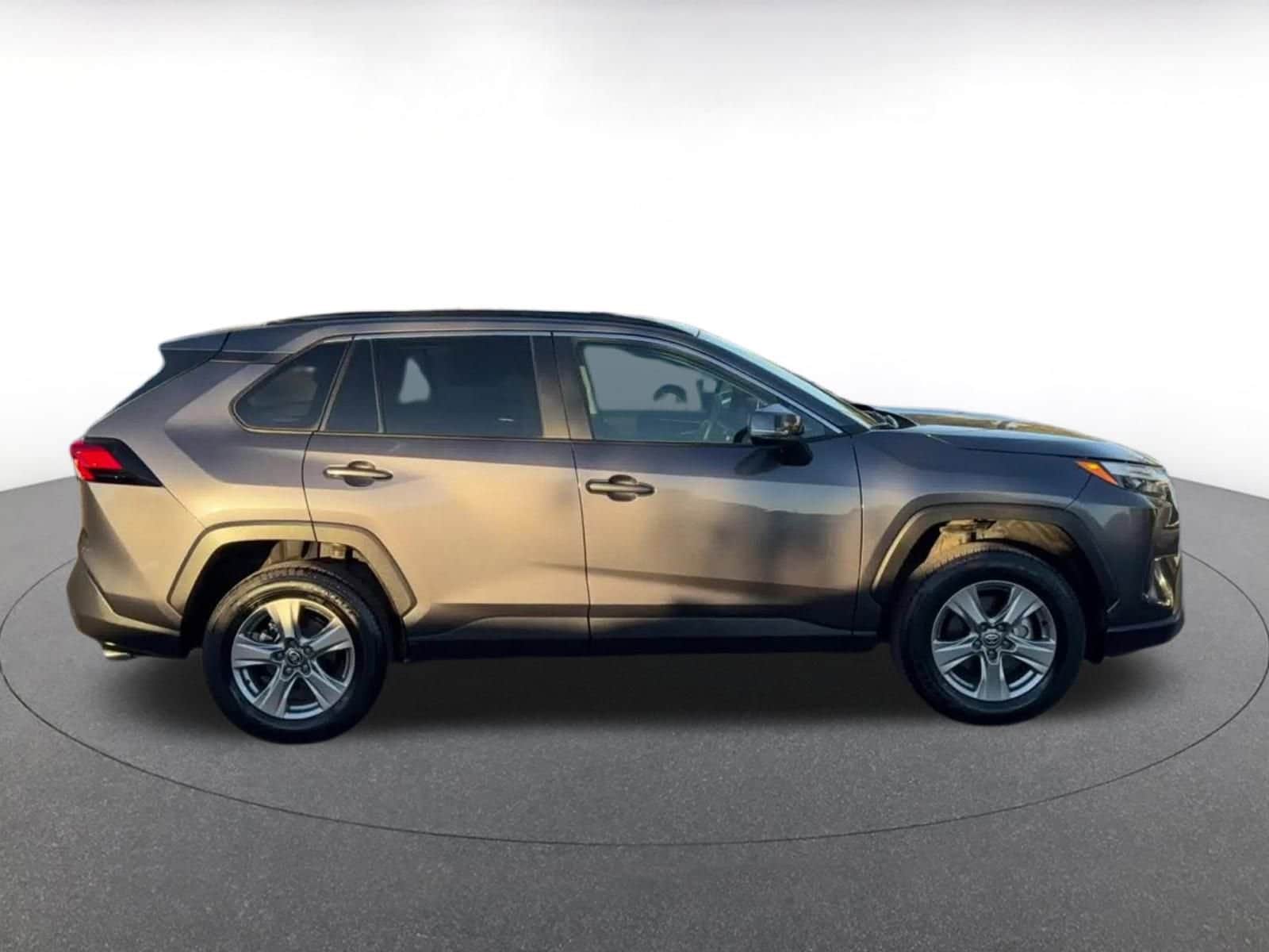 Thumbnail: 2025 Toyota RAV4 - 16