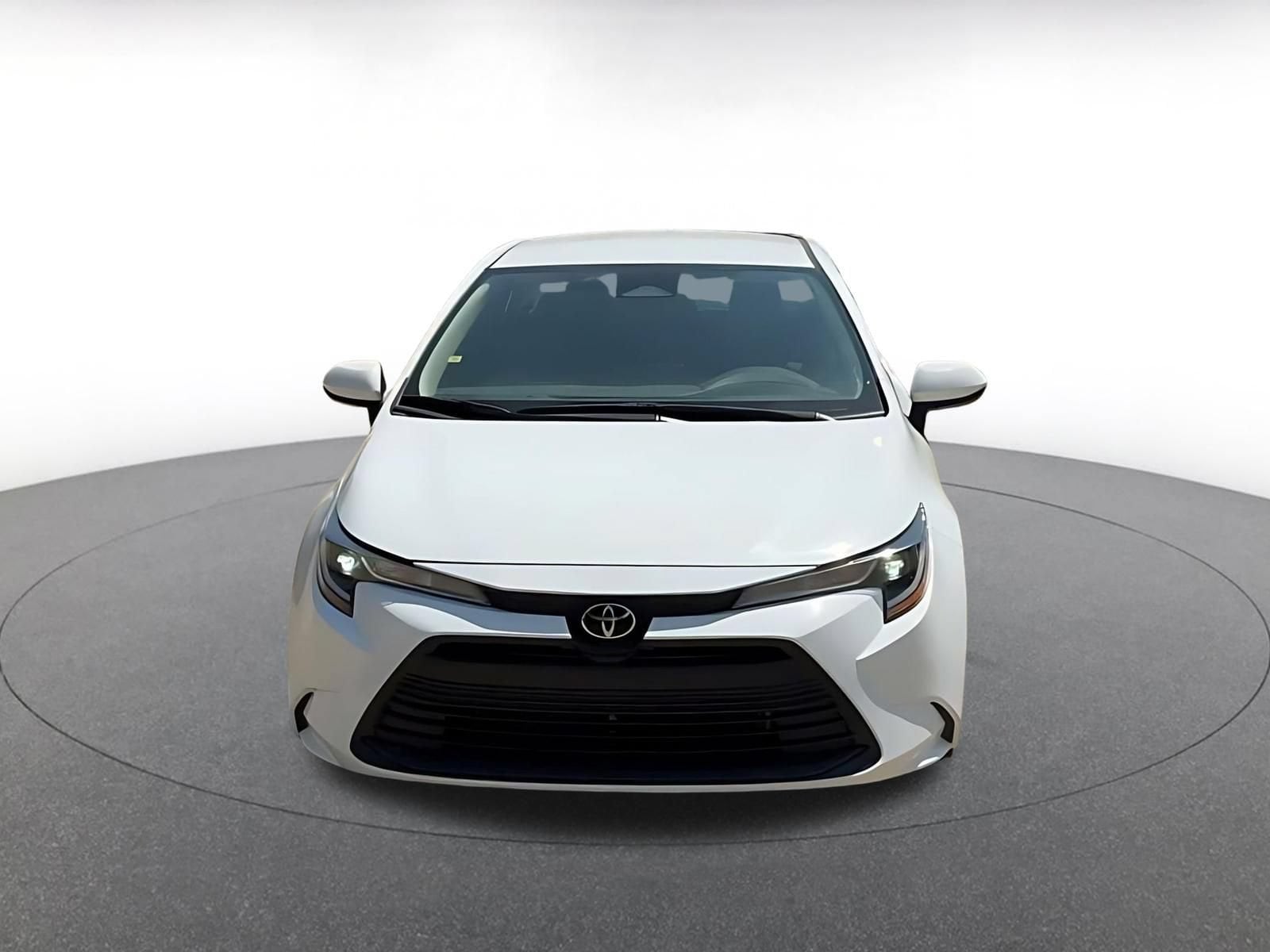 Thumbnail: 2025 Toyota Corolla - 4
