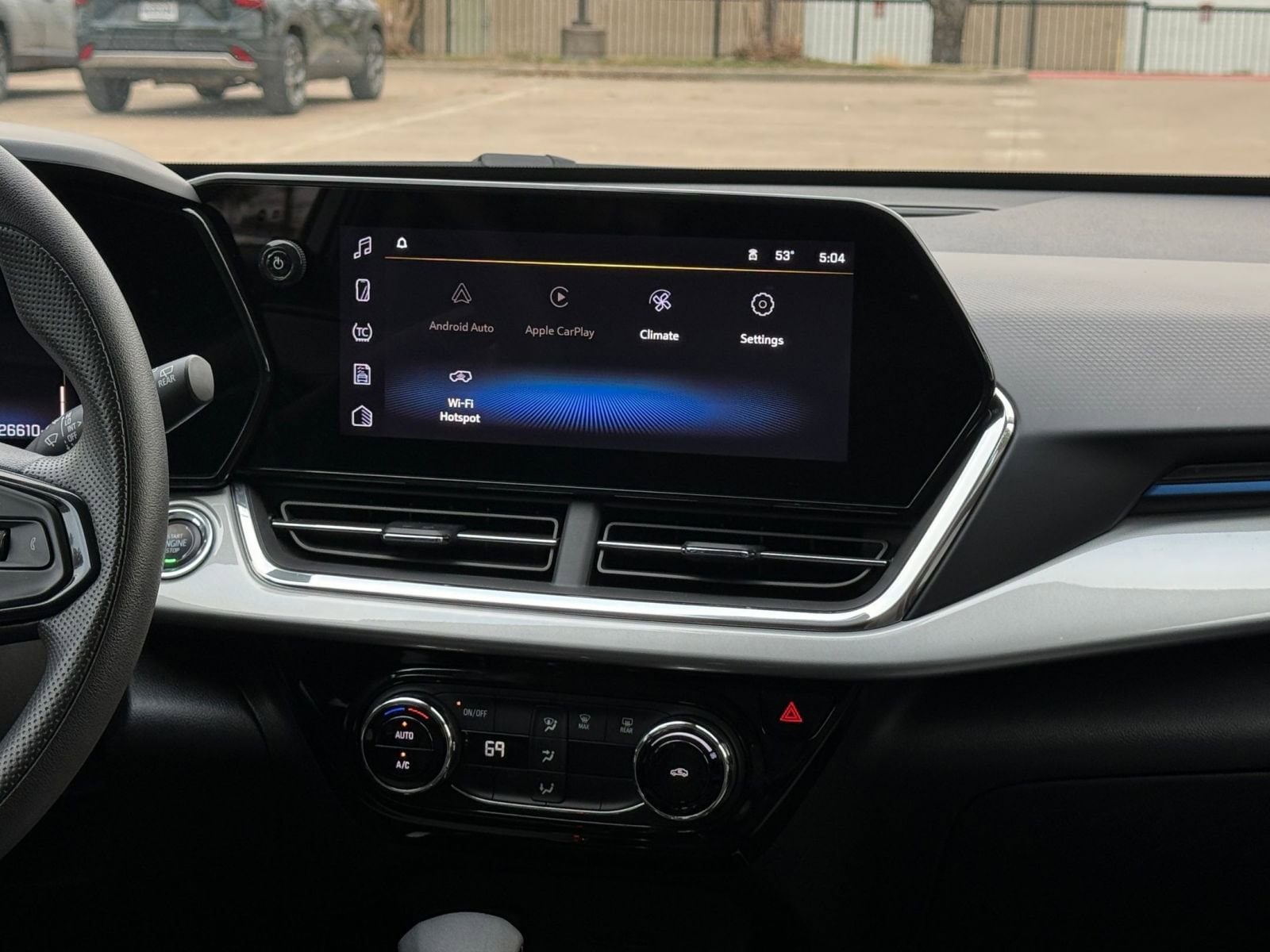 Thumbnail: 2025 Chevrolet Trax - 17