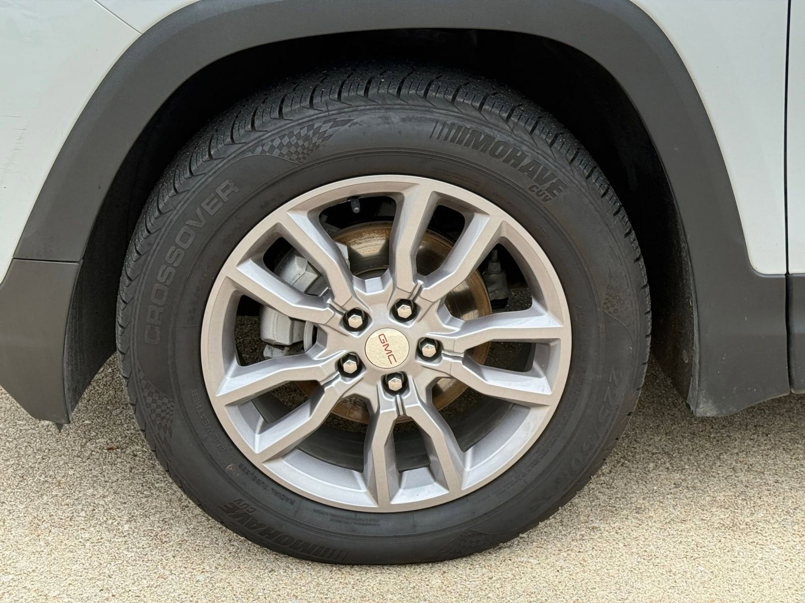 Thumbnail: 2024 GMC Terrain - 32