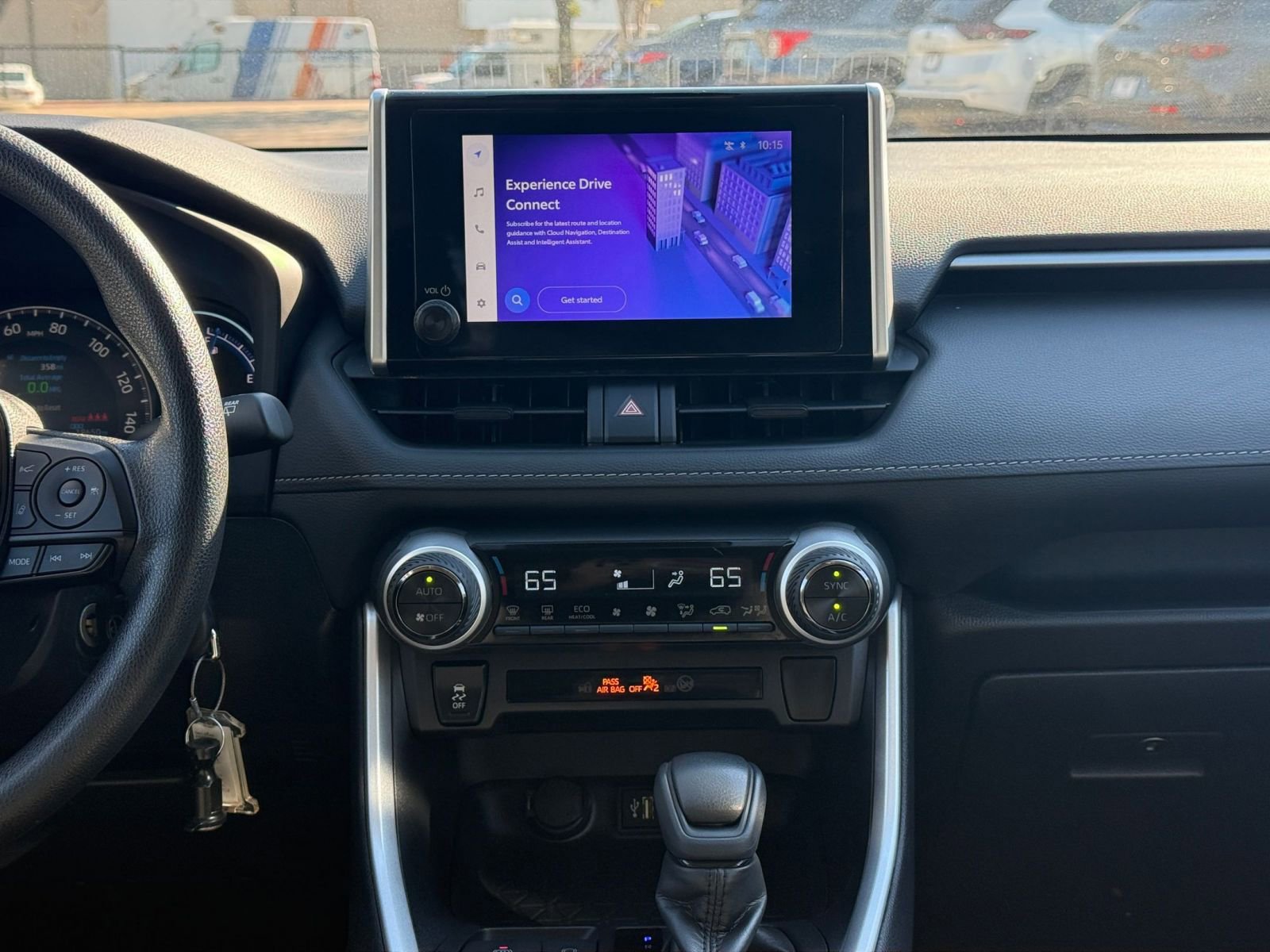 Thumbnail: 2025 Toyota RAV4 - 18