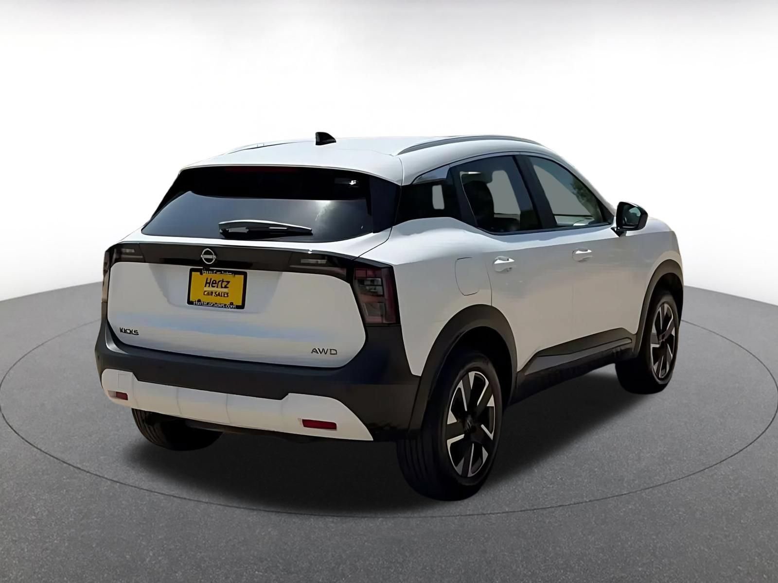 Thumbnail: 2026 Nissan Kicks - 14