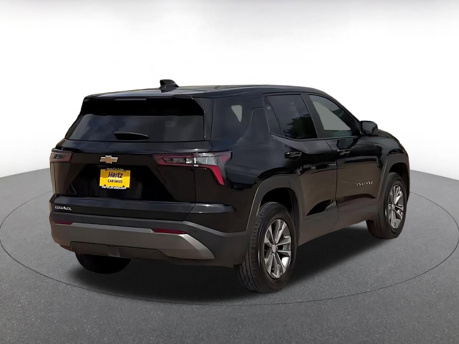 Thumbnail: 2025 Chevrolet Equinox - 14