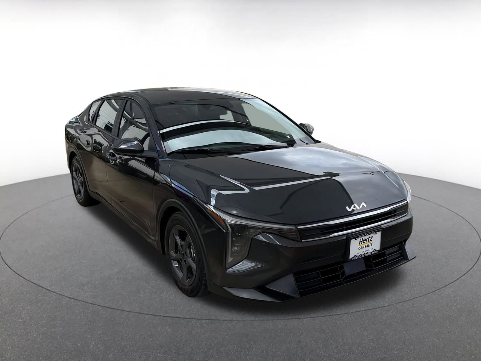 Thumbnail: 2025 Kia K4 - 1