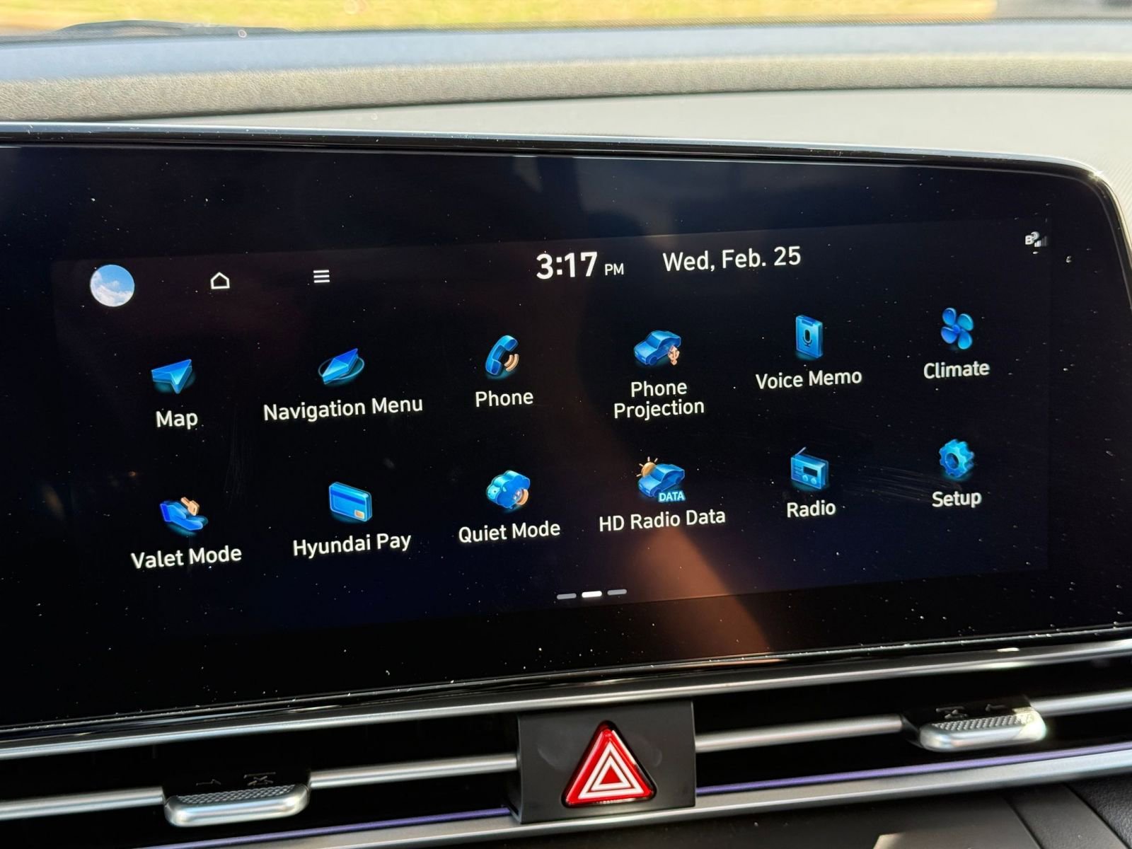 Thumbnail: 2025 Hyundai Elantra - 21