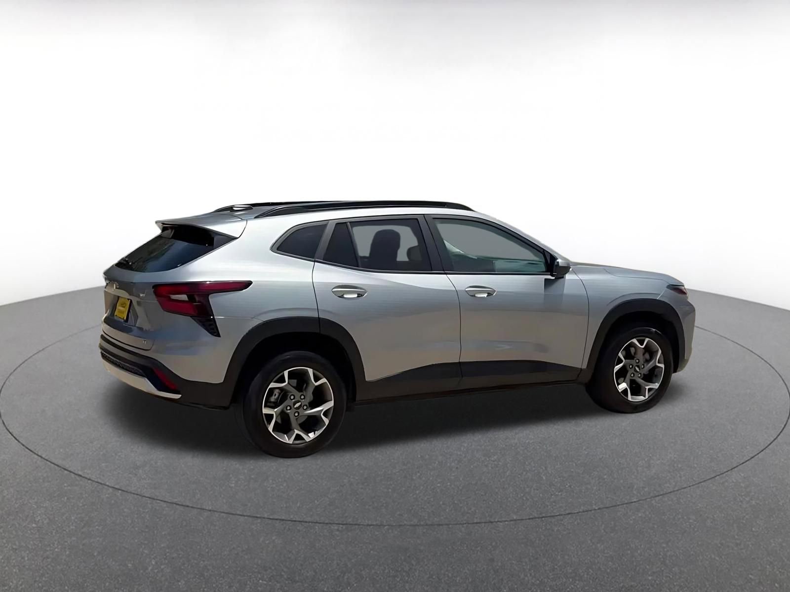 Thumbnail: 2025 Chevrolet Trax - 15