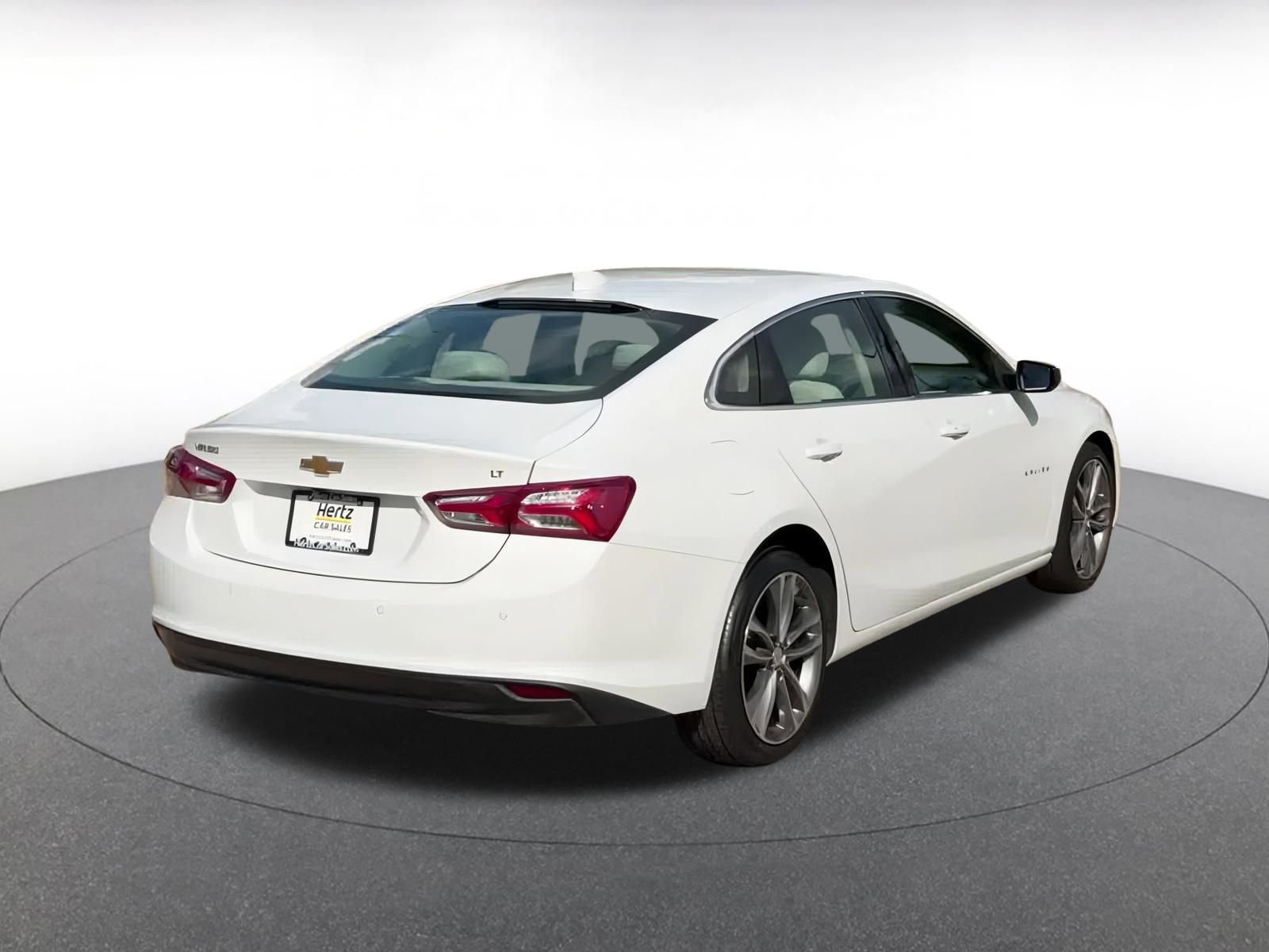 Thumbnail: 2024 Chevrolet Malibu - 14