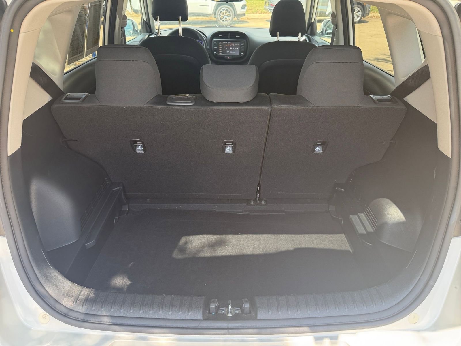 Thumbnail: 2025 Kia Soul - 31